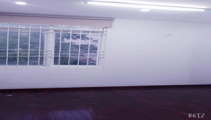 Cho thuê nhà Ngõ ô tô Giáp Bát 4 tầng, 46m2, 5 ngủ, vào ngay, chỉ 16 triệu
